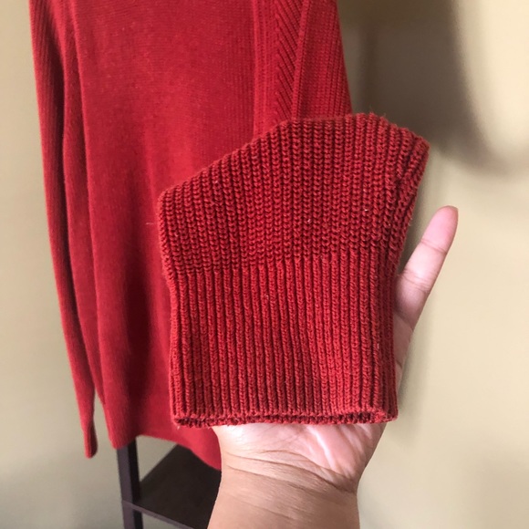 Red-Orange Sweater - Picture 4 of 5